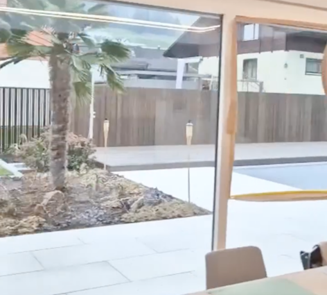 GLASSRESQ entfernt verkratze Fensterfronten spurlos